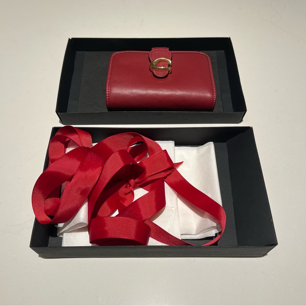 Coach Tabby Cherry Leather Wallet with Gold Clasp - Picture 13 of 13